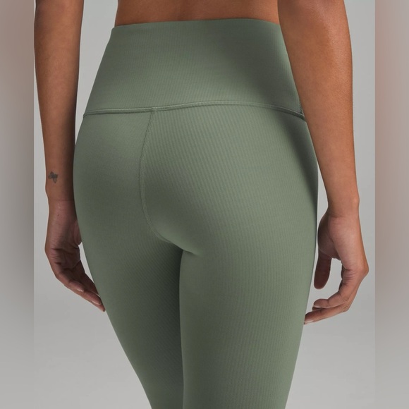 Lululemon Wunder Train High-Rise Ribbed Tight 25" - Grey Eucalyptus, Size 14 - Picture 9 of 9